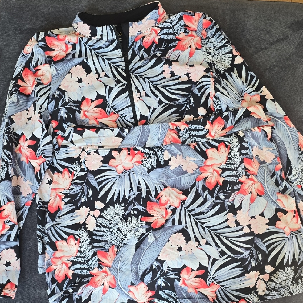 Tommy Bahama Matching IslandZone Skort And Full Zip Jacket